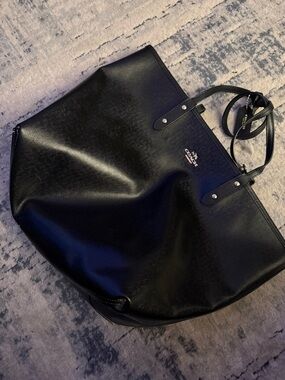 Coach Black Leather Tote with Top Handles Reversible Baby Pink